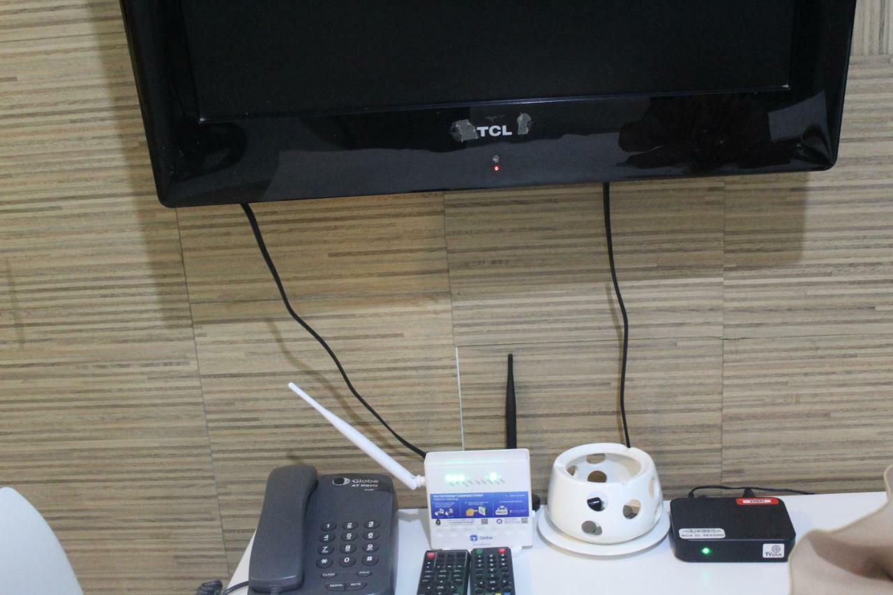 Chateau Elysee A3 Near Airport Wifi Kitchen Paranaque City Экстерьер фото