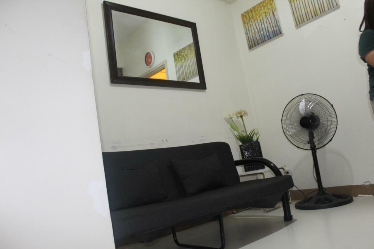 Chateau Elysee A3 Near Airport Wifi Kitchen Paranaque City Экстерьер фото