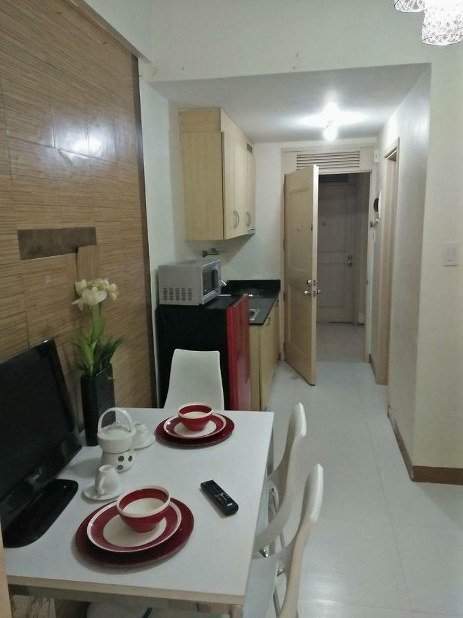 Chateau Elysee A3 Near Airport Wifi Kitchen Paranaque City Экстерьер фото